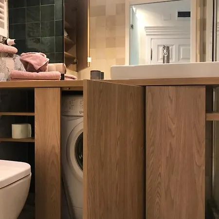 My Place In Centrum *